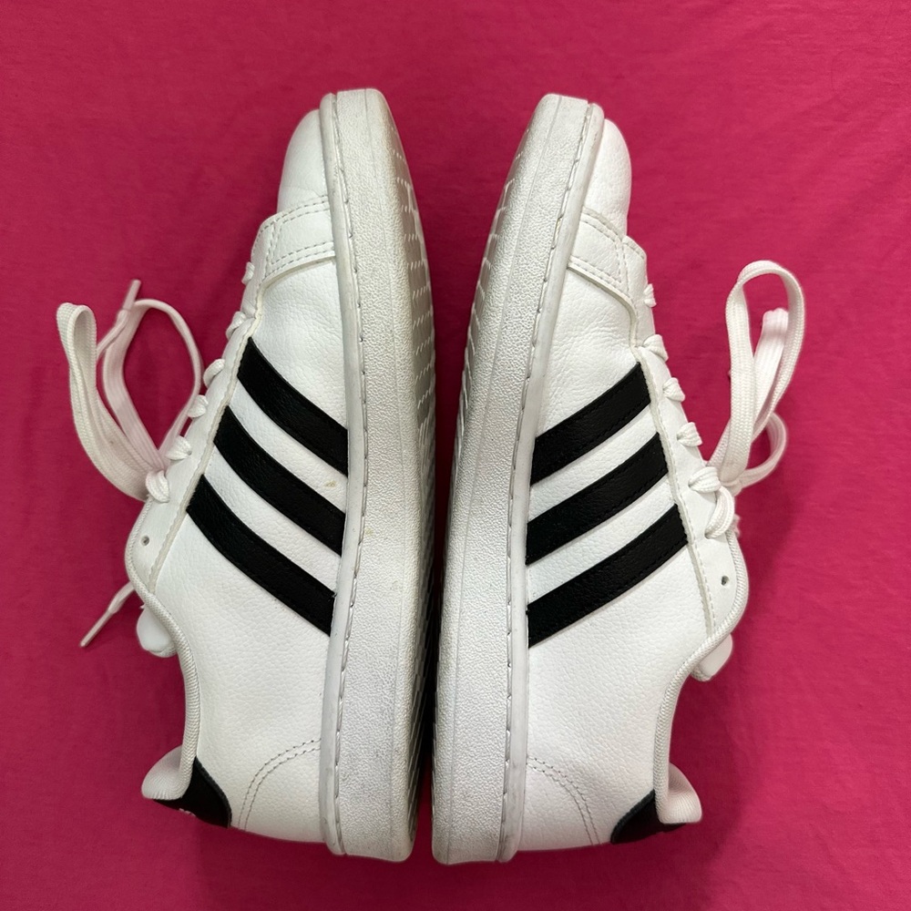 Adidas Women’s Grand Court Sneakers